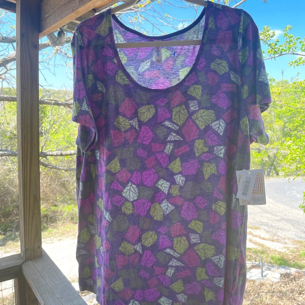 LuLaRoe Classic T Size 3XL - Leaf Design W/Purple and Green Leaves